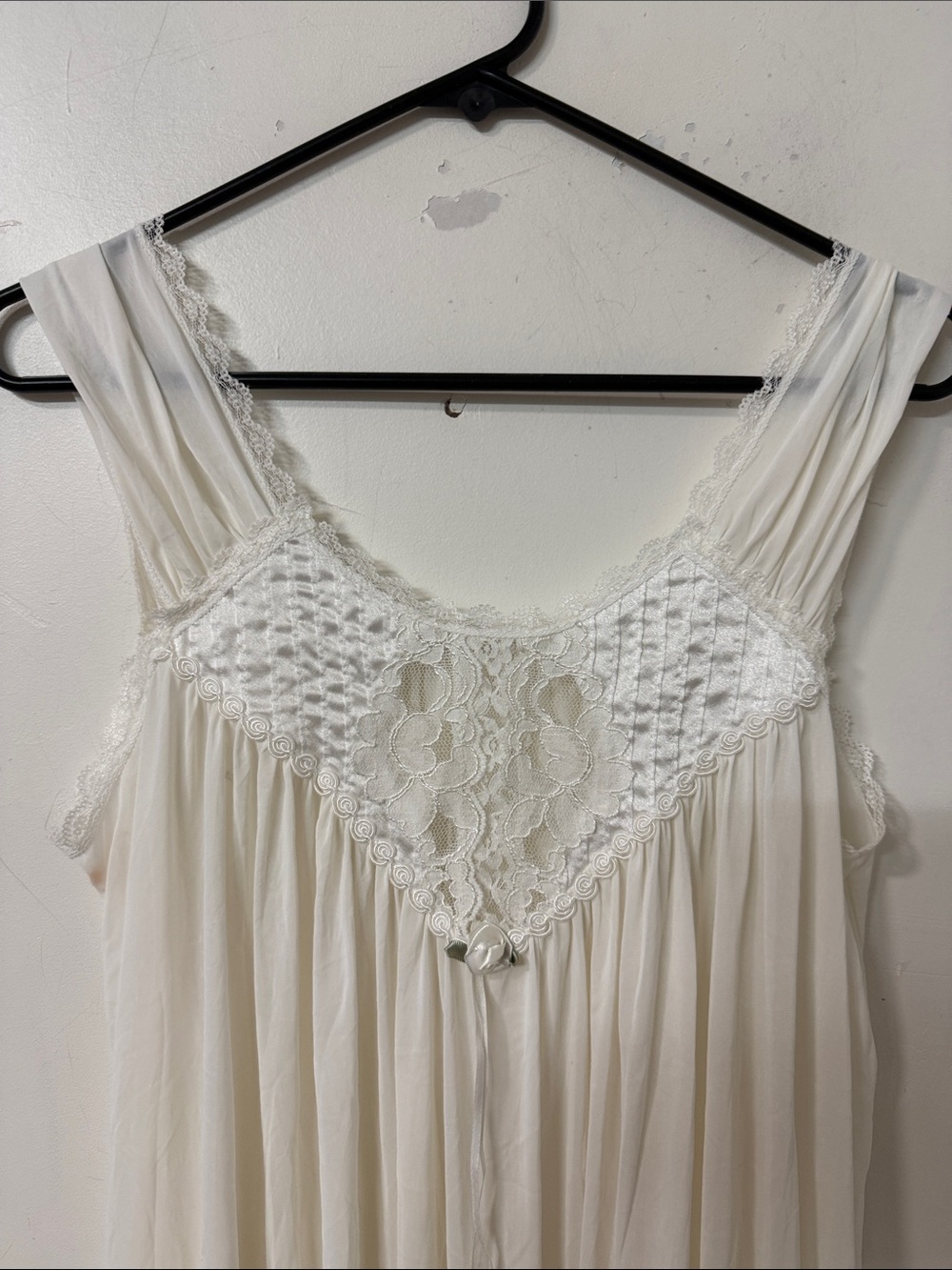 Women's Lace-Trim Nightgown - Cream vintage - Picture 2 of 3